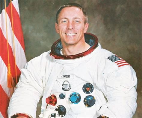 astronaut jack swigert
